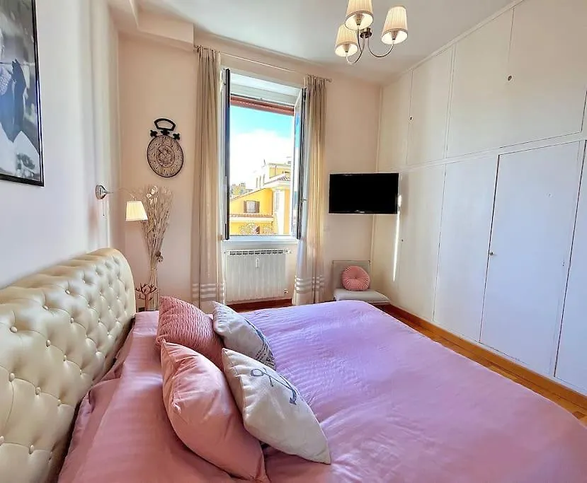 Elegant House In Rome Appartement
